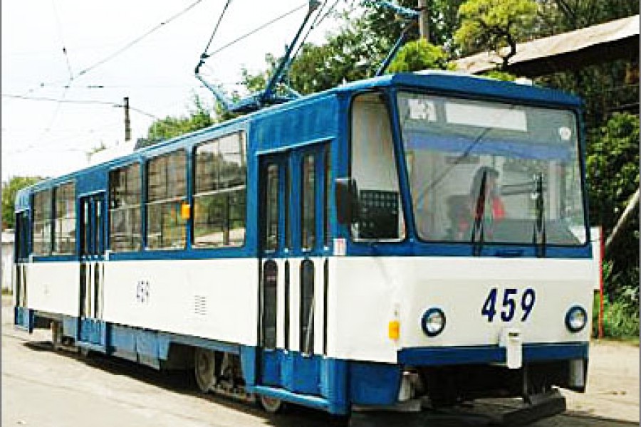 Мер Запоріжжя прийняв ювілейний оновлений «Запоріжелектротрансом» трамвай