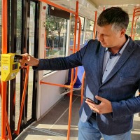 Безконтактна оплата проїзду в транспорті